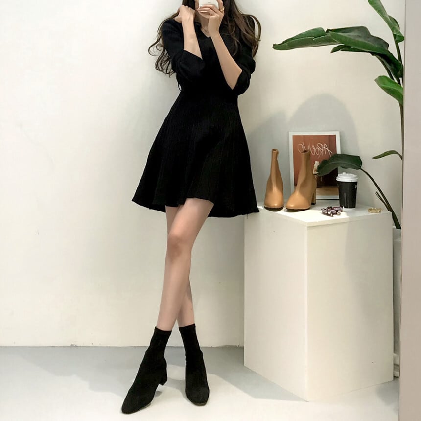 【dress】Vネック無地ニットワンピース　M17900