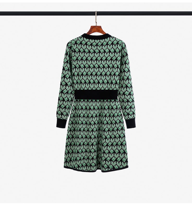 【dress】着回し力抜群エレガントニットワンピース　M17492