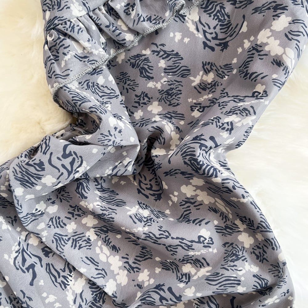 【dress】人気アイテム ! スウィートフリルキャミワンピース　M17144