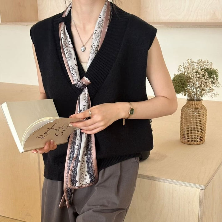 【tops】スカーフ付きニットベスト Q8126