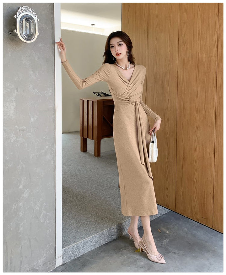 【dress】Vネックワンピース　M29498
