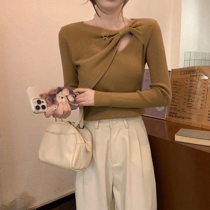 【tops】カットワークニットトップス　M25410