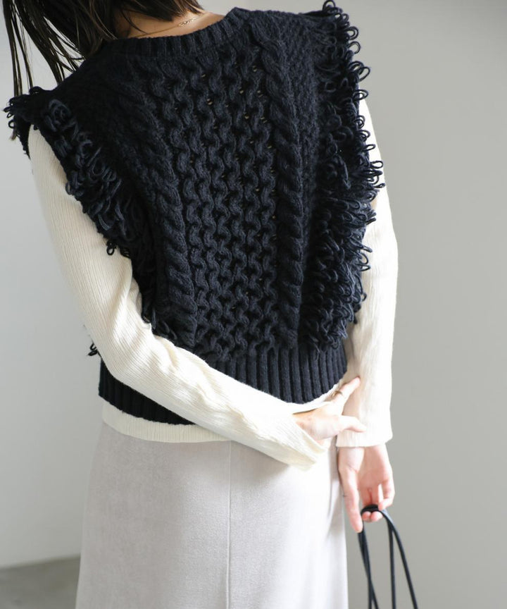 【tops】Vネックベスト　M26625