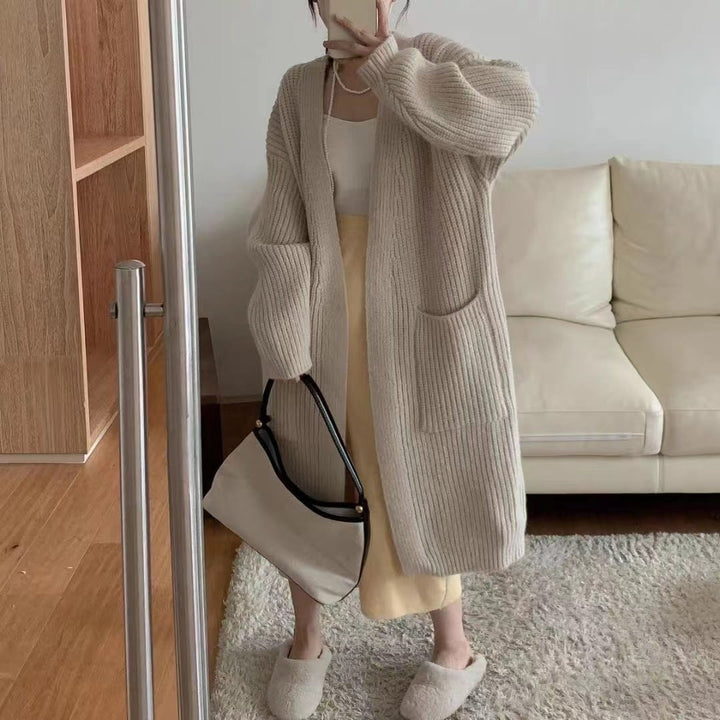 【outer】ロング丈Vネックニットカーディガン　M17819