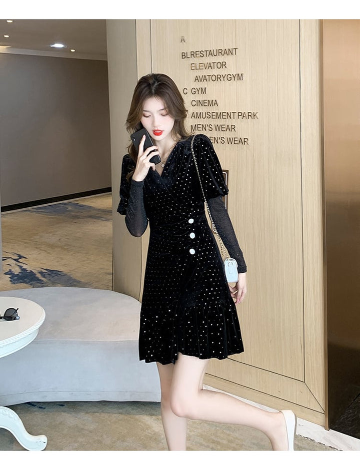 【dress】高級感 エレガント切り替えデートワンピース　M17391