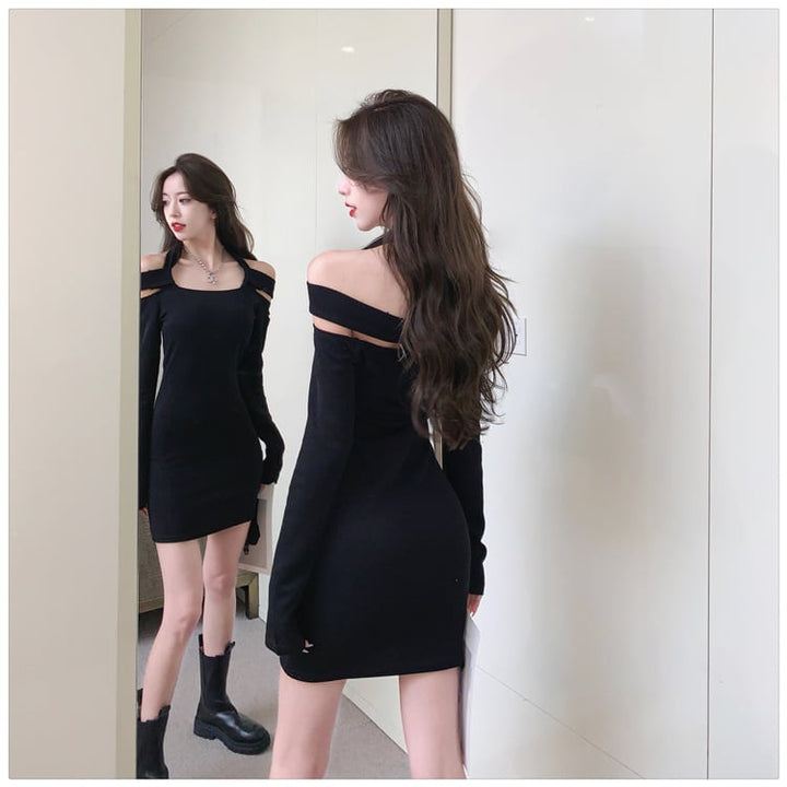 【dress】人気アイテム ! レディースデートワンピース着瘦せ　M17016