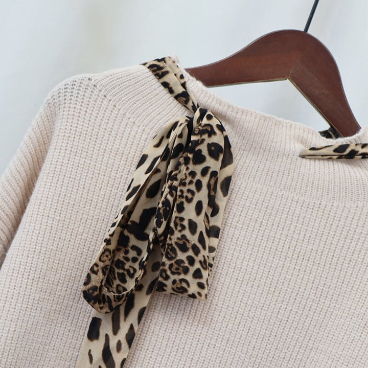 【tops】ヒョウ柄ボウタイニットトップス　M26760