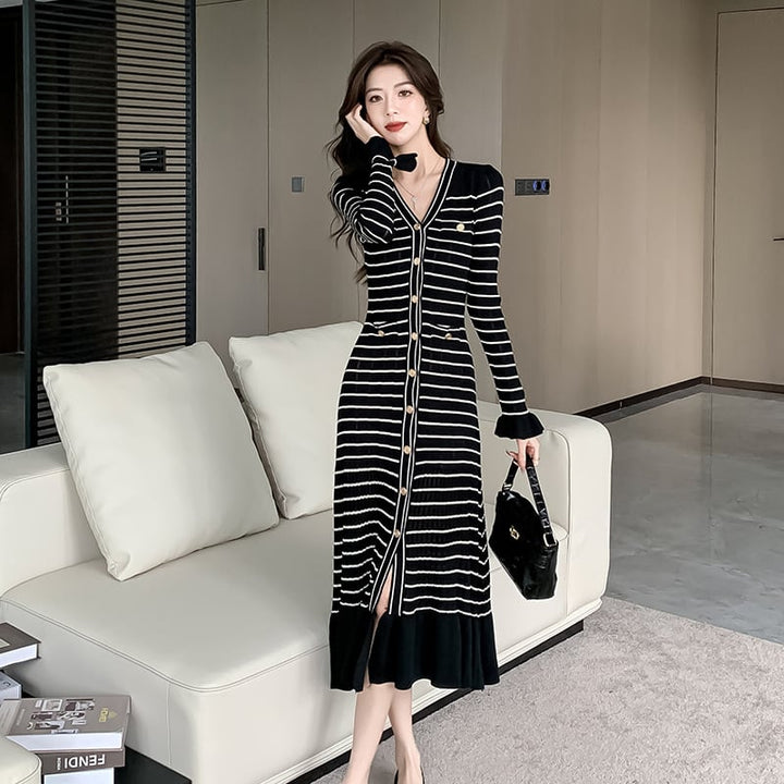 【dress】Vネックニットワンピース　M26334