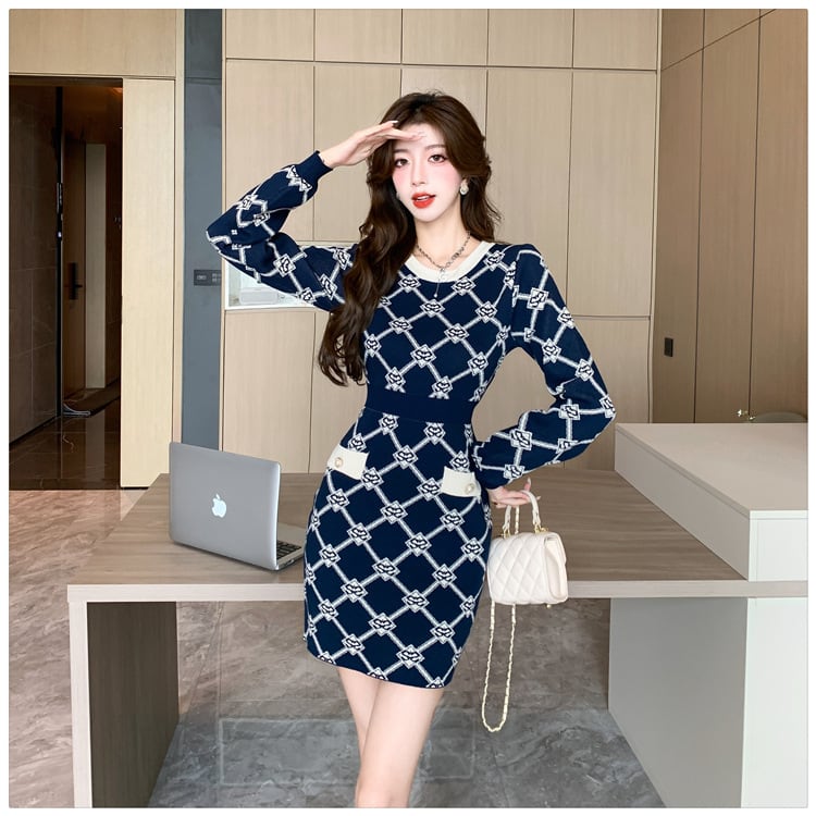 【dress】クルーネックニットワンピース　M17979