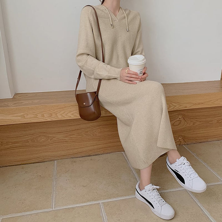 【dress】フード付きニットワンピース韓国系超人気　M17661
