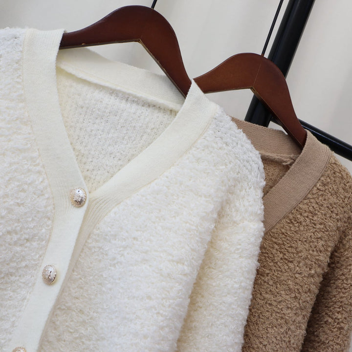 【outer】シャギーVネックニットカーデ　M18175
