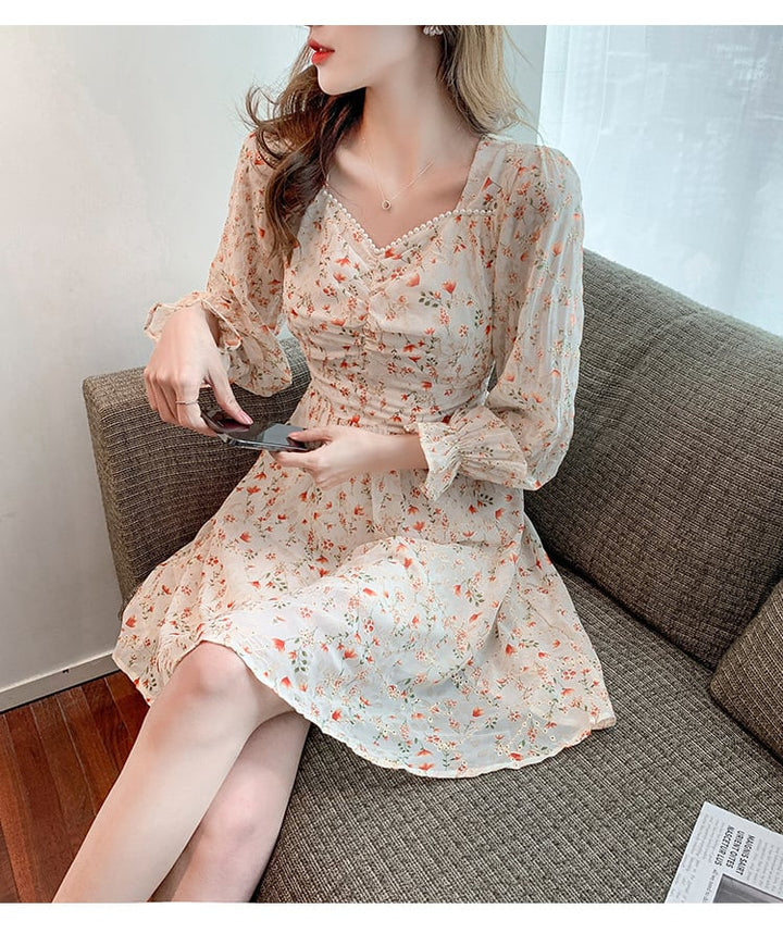 【dress】パフスリーブスウィート花柄ワンピース　M17075