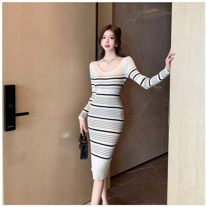 【dress】ボーダー柄ニットワンピース　M18749
