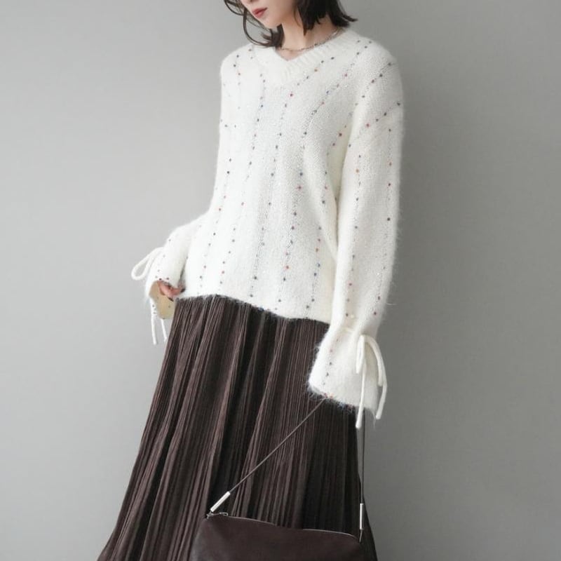 【tops】3色展開Vネックニットトップス Q7702