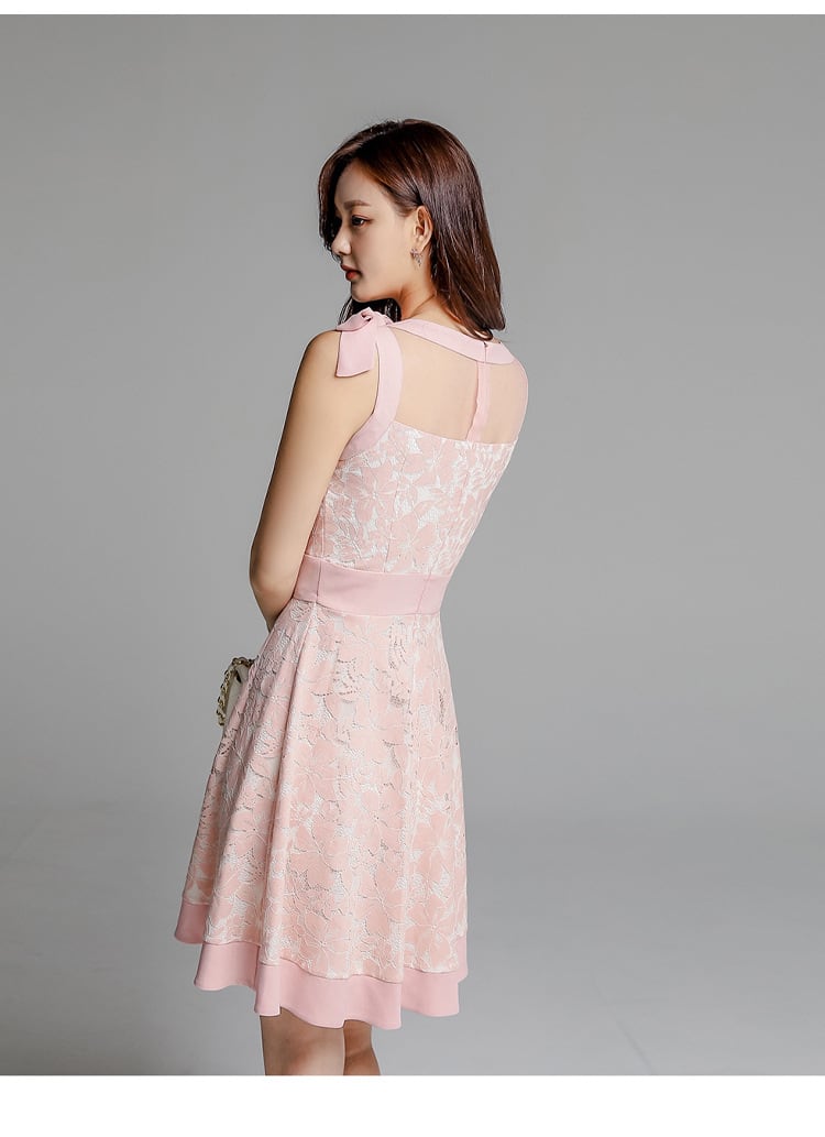 【dress】気質満点大人可愛いレースデートワンピース着瘦せ　M16748