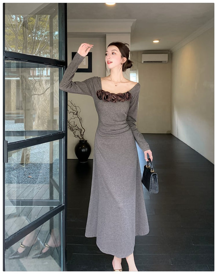 【dress】立体フラワーニットワンピース　M26416