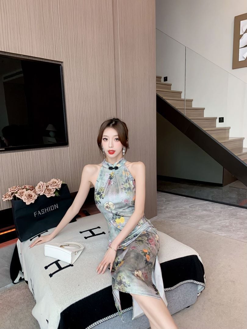 【dress】ノースリーブエレガントスリットデートワンピース　M17176