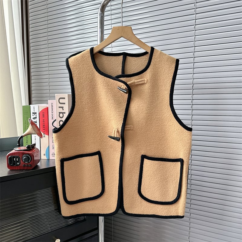 【tops】アウトポケットニットジレ　M18315