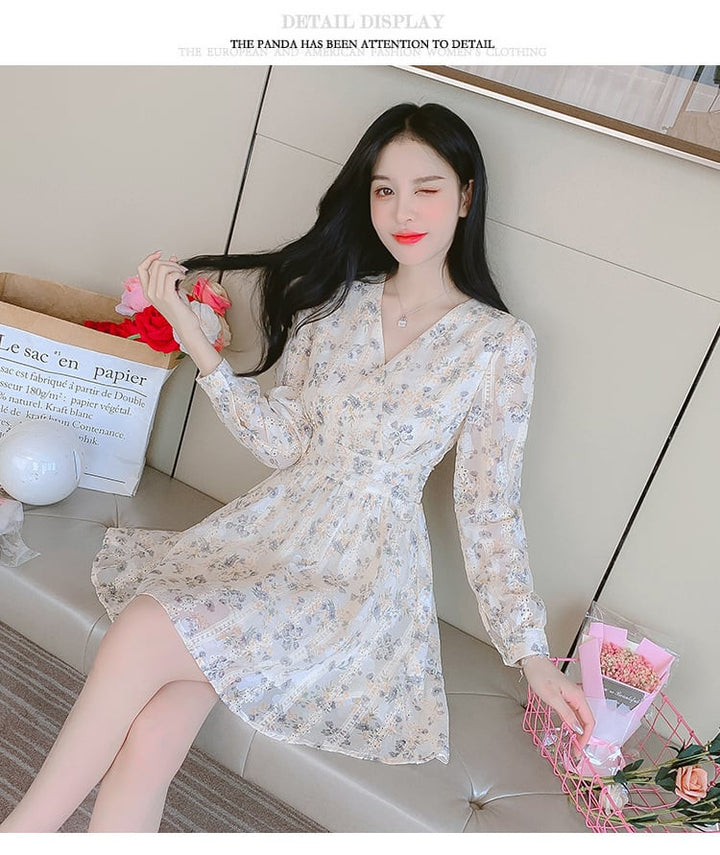 【dress】絶対流行Vネックスウィート花柄ワンピース　M17220