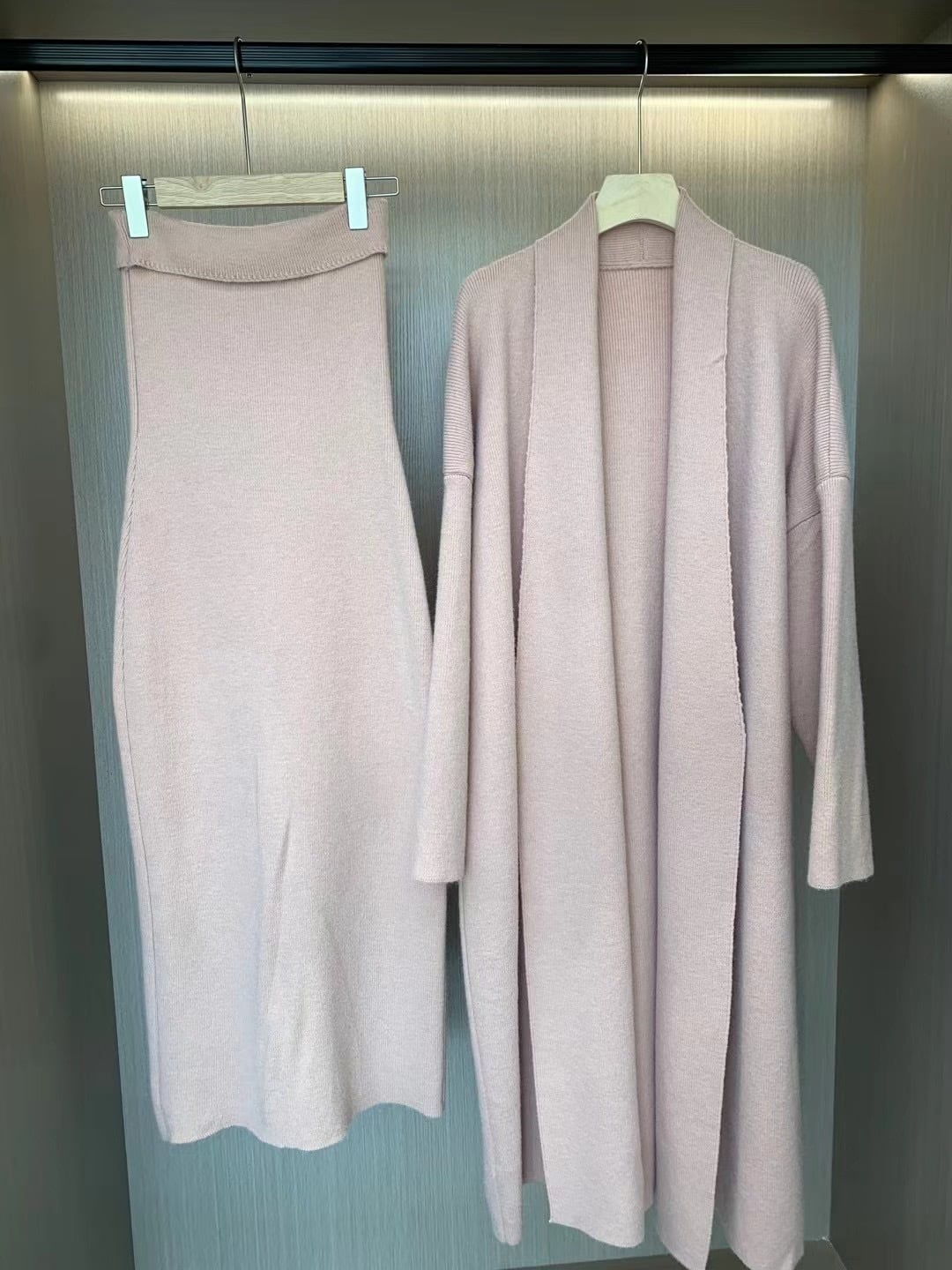 【set】ロング丈ニットカーデ×ワンピース　M18090