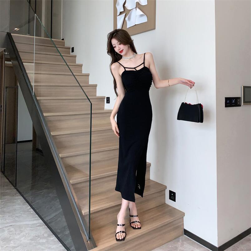 【dress】細身効果抜群♪スリットキャミソールワンピース　M17184