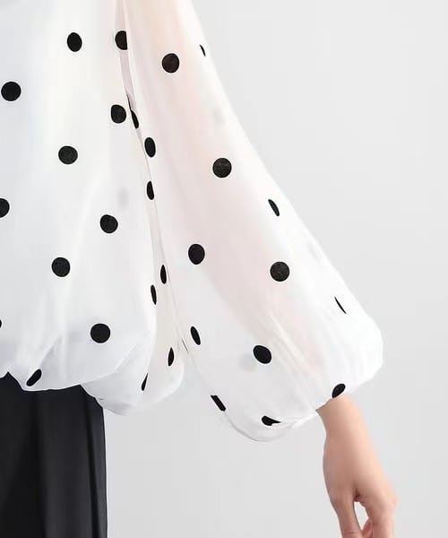 【tops】ドット柄切り替えトップス　M26990
