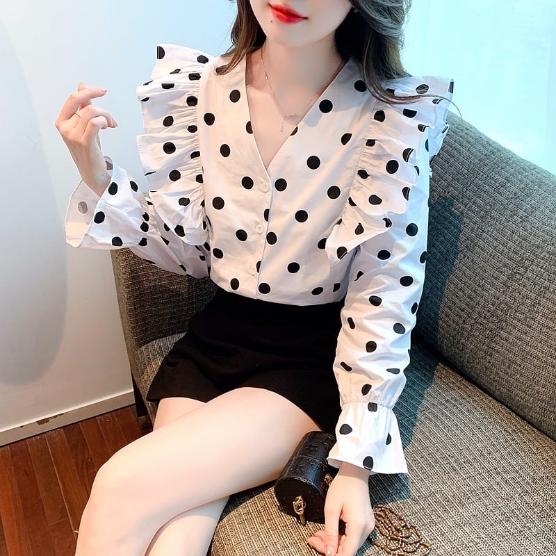 【tops】今季マストバイVネックドット柄シャツトップス　M17151