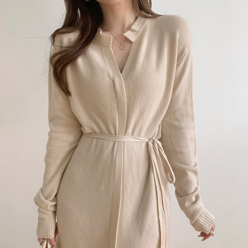 【dress】大人らしい Vネックニットワンピース　M17659