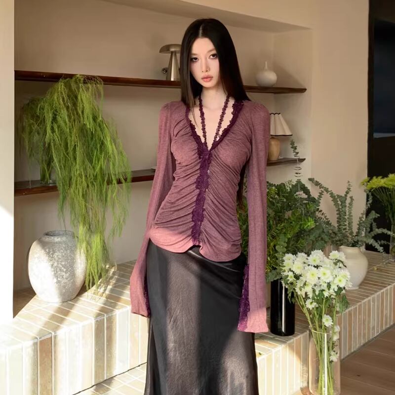 【tops】透け感レースドッキングトップス Q7921