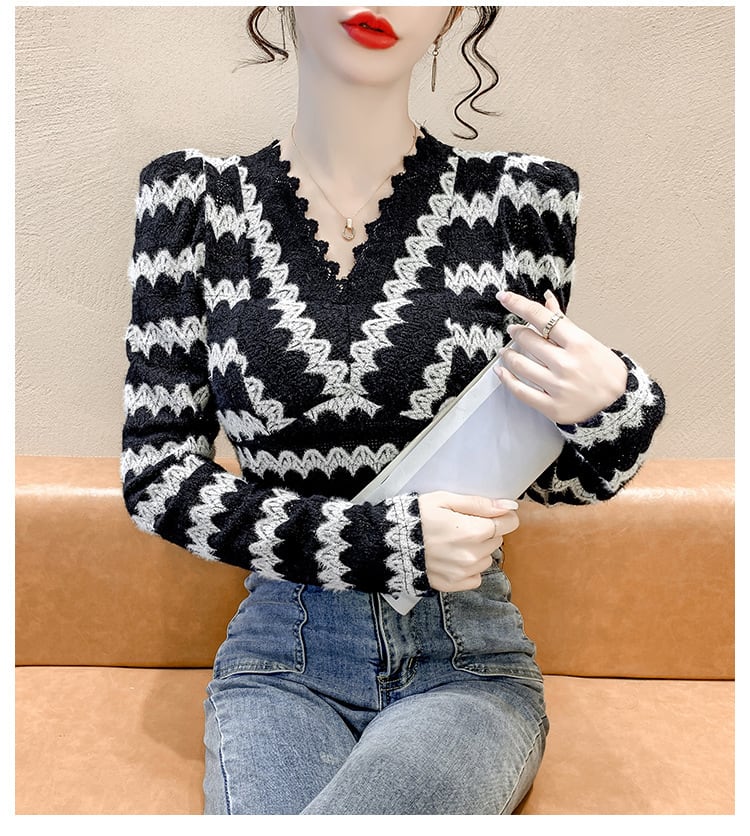 【tops】カットワークレースVネックトップス　M18298