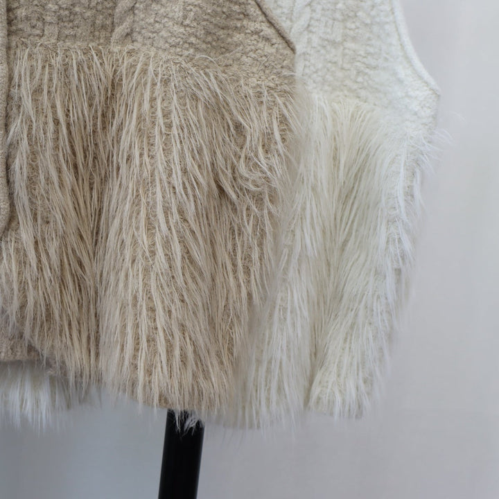 【tops】Vネックフェザーニット切り替えジレ　M17784