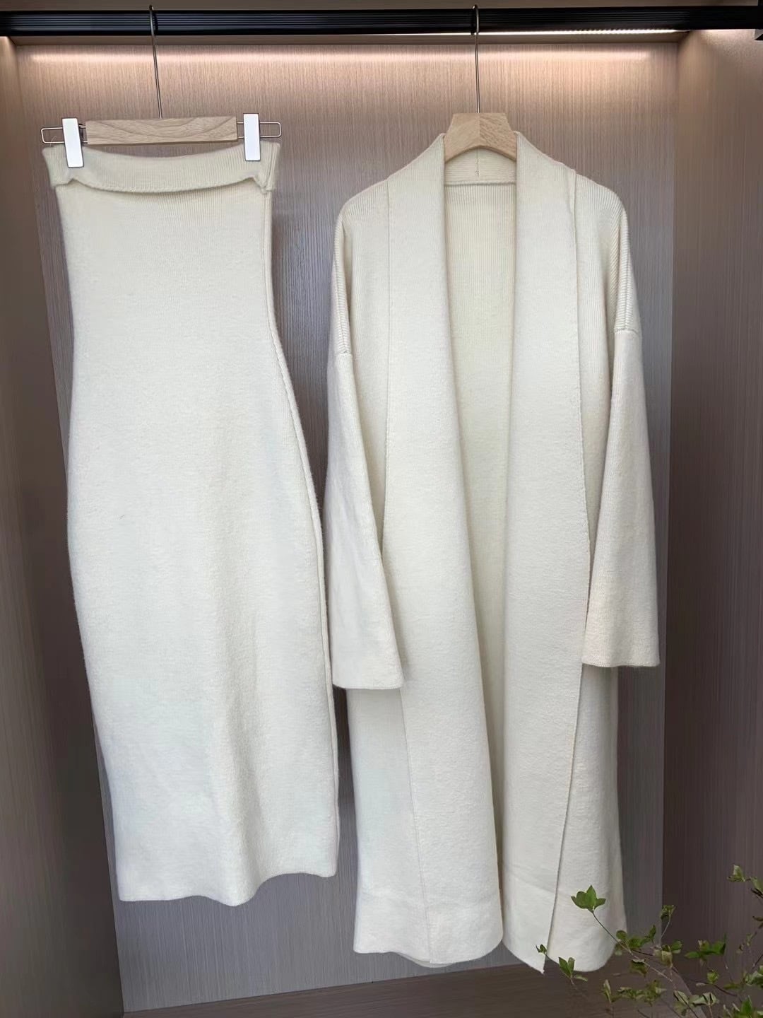 【set】ロング丈ニットカーデ×ワンピース　M18090