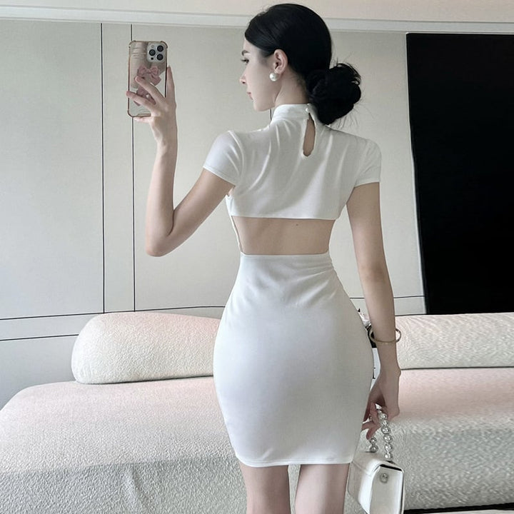 【dress】韓国系カットワークセクシーワンピース着瘦せ　M17170