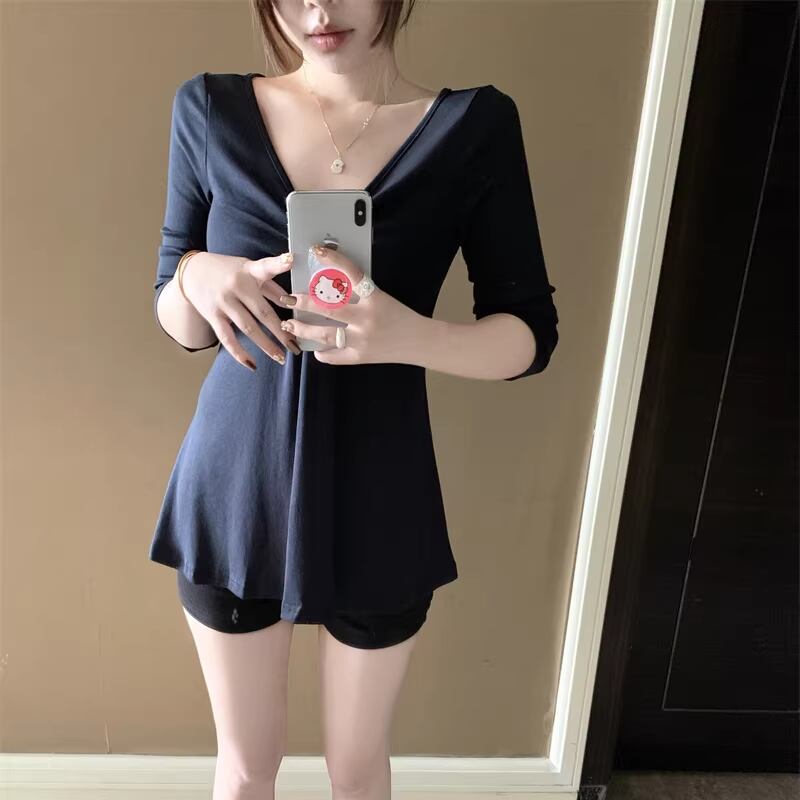 【tops】Vネックトップス Q8147