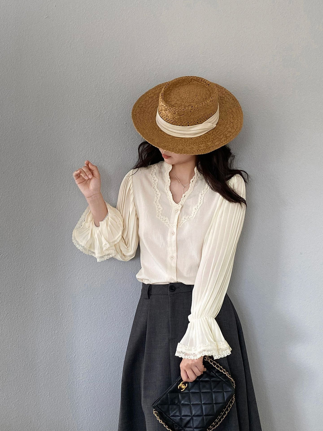 【tops】ベルシェイプカフスシャツ Q8247