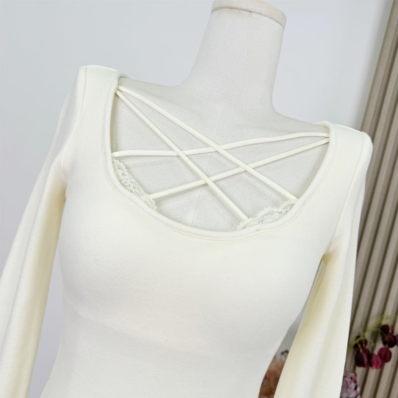 【tops】胸パット付きストラップデザイントップス Q7663
