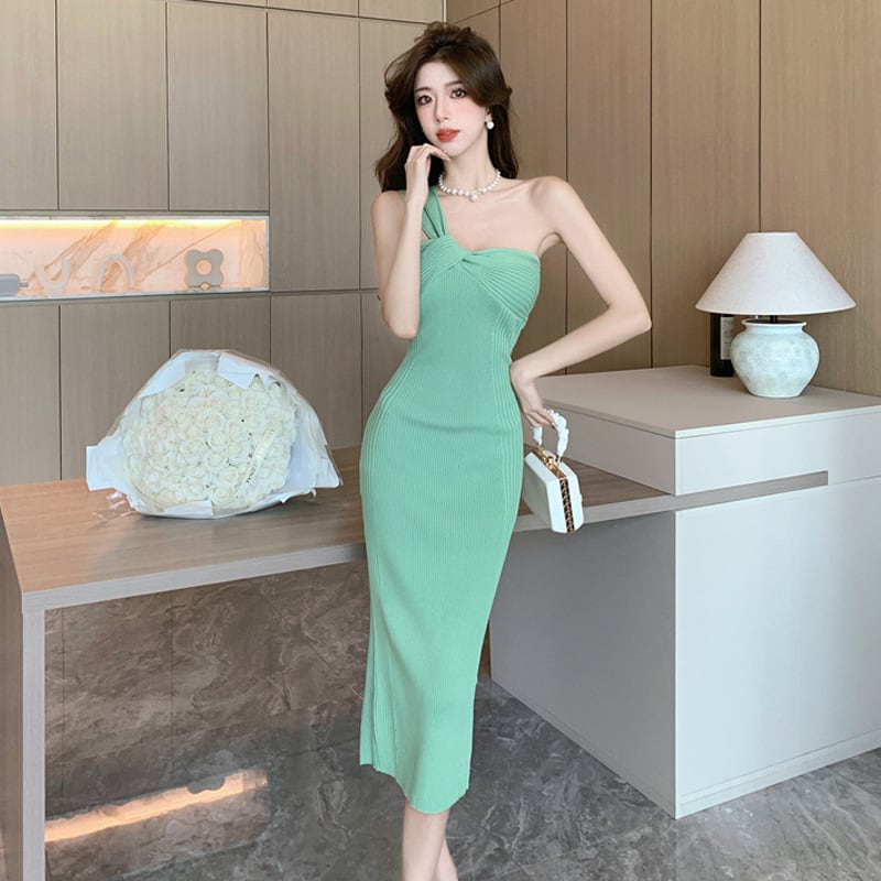 【dress】主役級ファッションデートワンピース着瘦せ　M17491