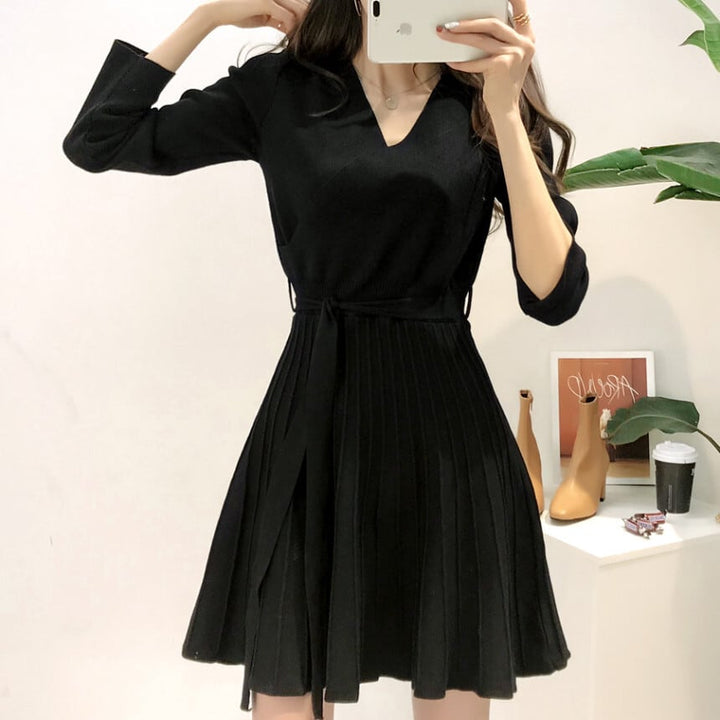 【dress】Vネック無地ニットワンピース　M17900
