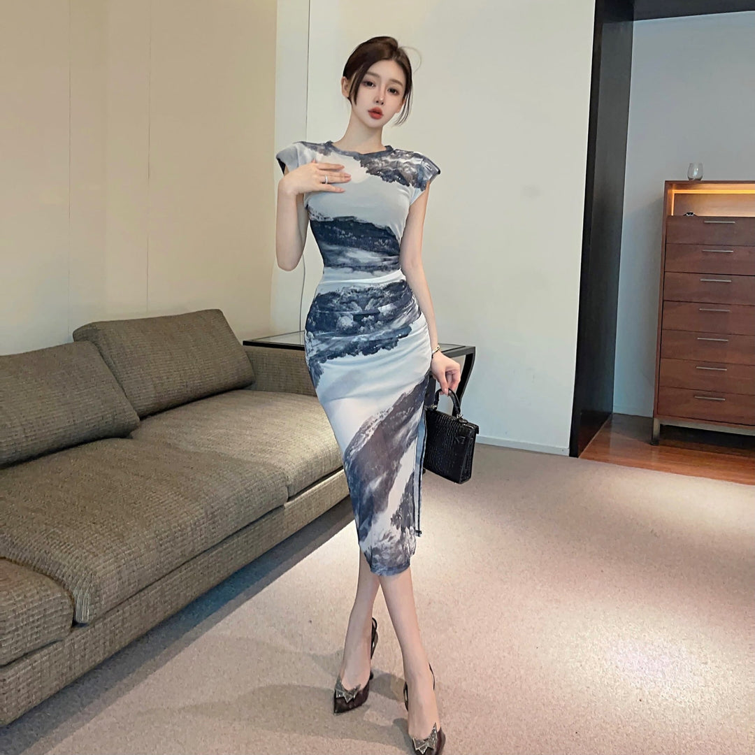 【dress】人気を独占中 プリントデートワンピース着瘦せ　M17005