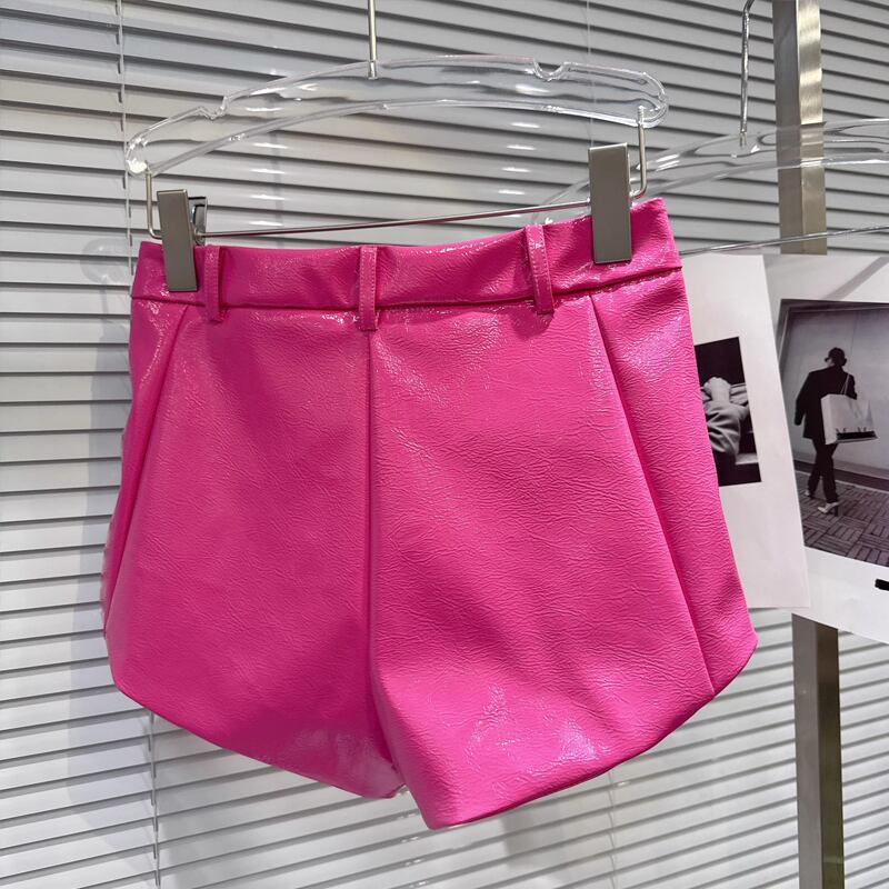 【bottoms】PUショートパンツ Q8106