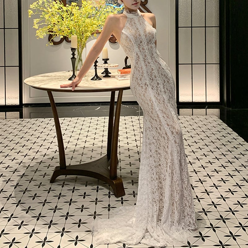 【dress】ホルターネックレースワンピース Q7582