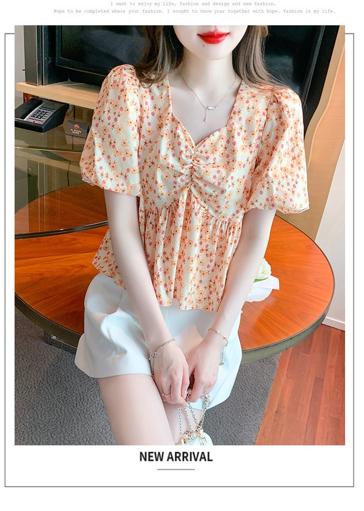 【tops】人気アイテム ! スウィート一目惚れ花柄トップス　M17163