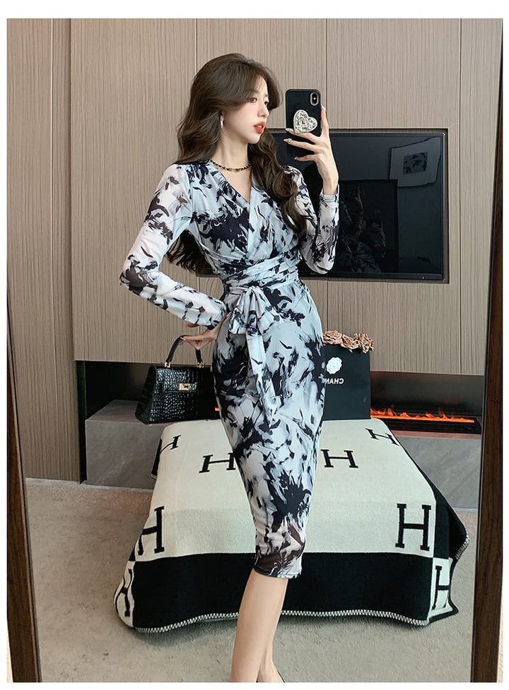 【dress】女子力アップエレガントVネックワンピース　M17432