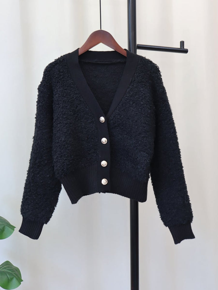 【outer】シャギーVネックニットカーデ　M18175
