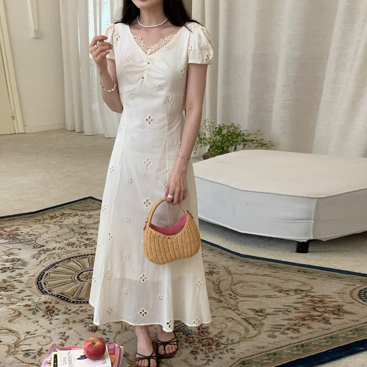 【dress】Vネックカットワークワンピース　M23891