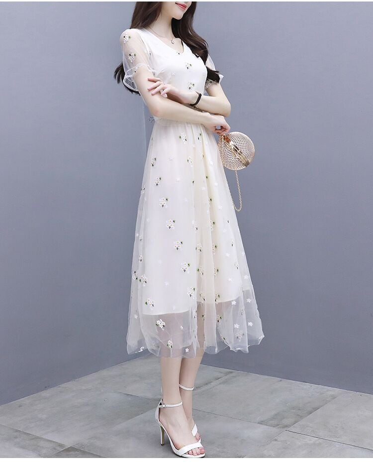 【dress】話題沸騰中 オシャレスウィート花柄ワンピース　M16806