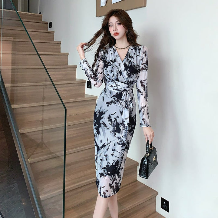【dress】女子力アップエレガントVネックワンピース　M17432