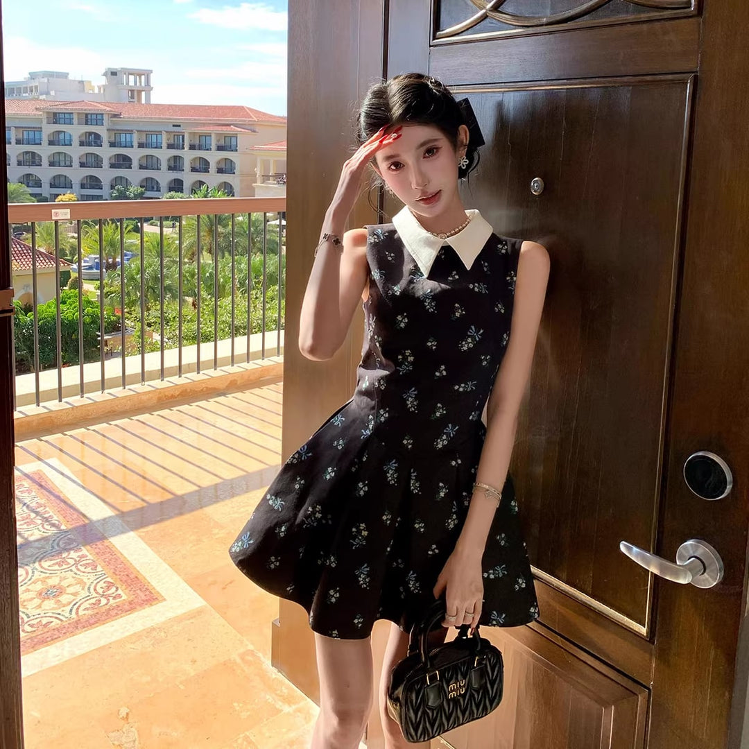 【dress】ノースリーブ花柄フレアミニワンピース Q8413