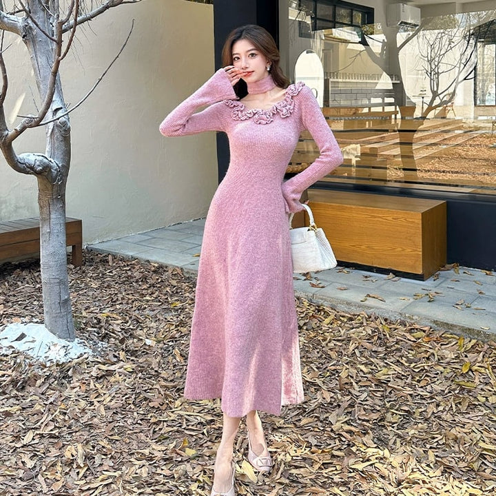 【dress】立体バラ付きニットワンピース Q7051