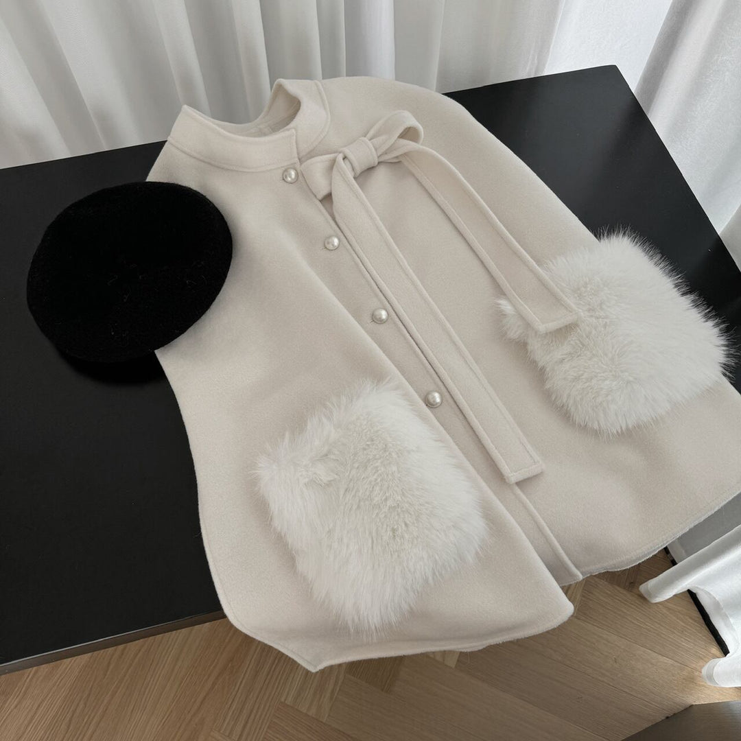 【outer】ポケファーケープコート　M27597